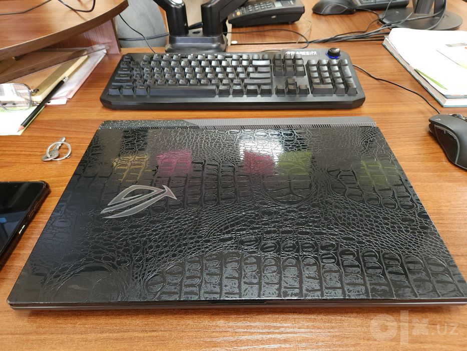 ASUS ROG Strix G17 (2022) | 17.3 | 360Hz | Ryzen 7 6800H | RTX 3060 |
