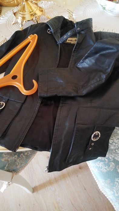 Продам жилет из лисы