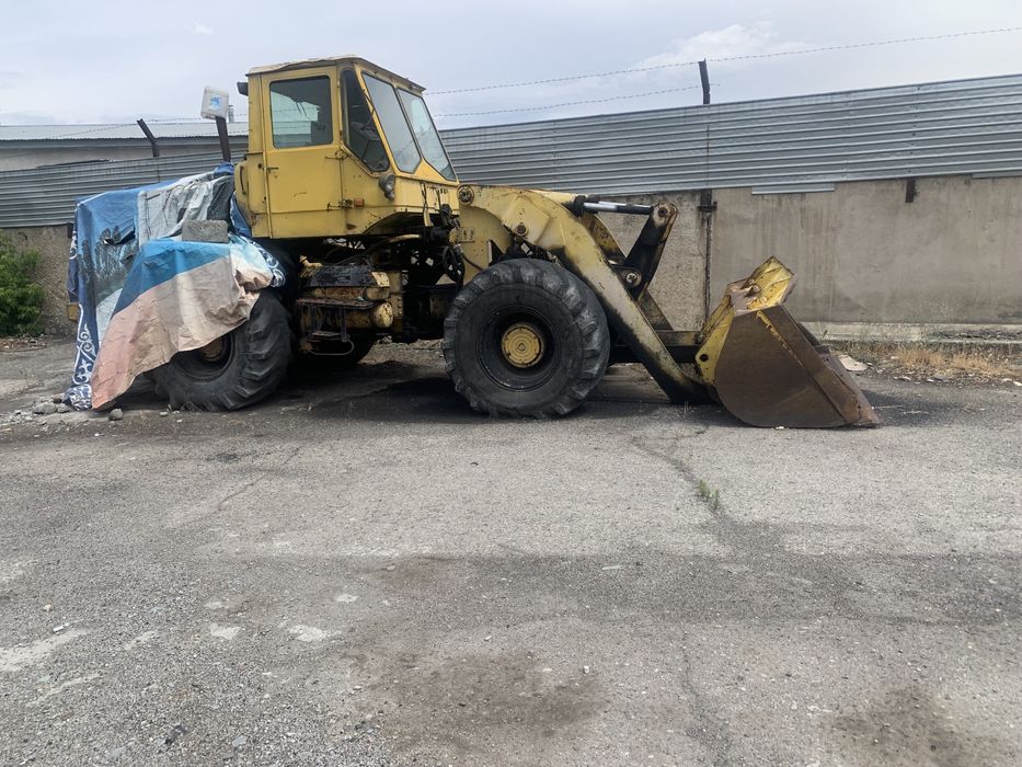 Срочно продется  или обмен трактор погрузщик в раб состояние