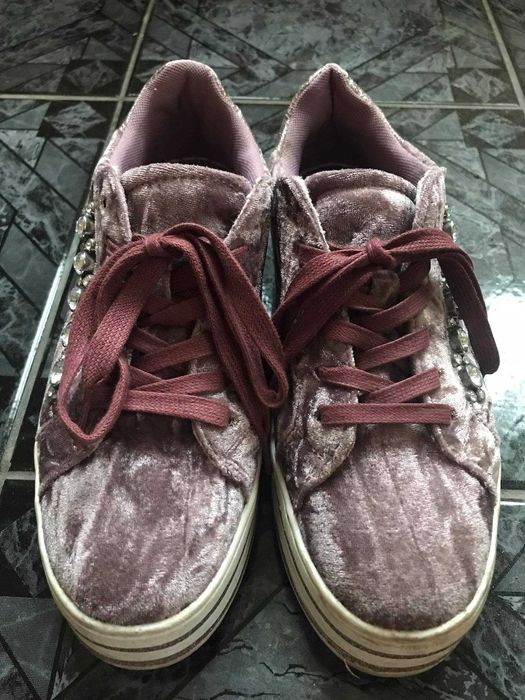 ефектни   и  удобни маратонки