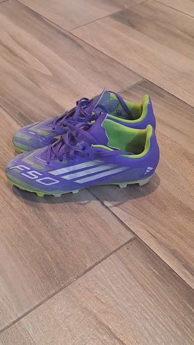 Ghete de fotbal iarba F50 pentru copii