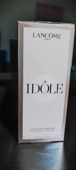 Vând  parfum IDOLE