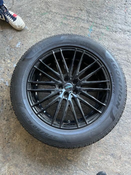 Roti mercedes 20 inch