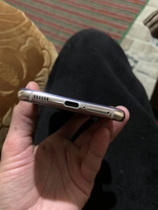 Samsung s 21 128/8 kar dak +