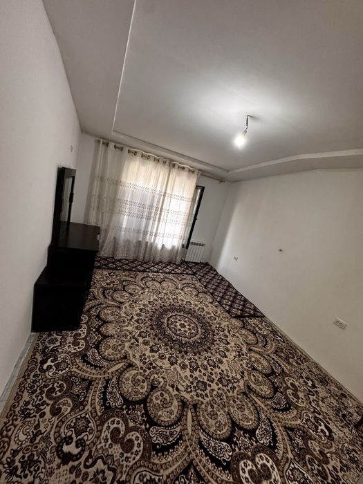 Bez makler sergeli metro student qizlar uchun