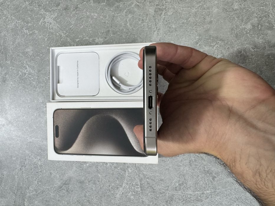 iPhone15 Pro Max 256GB Natural Titanium