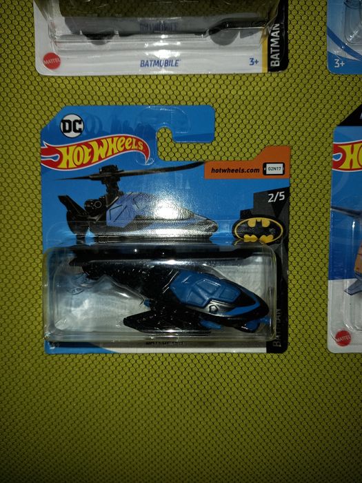 Hot Wheels Batman и Disney Pixar