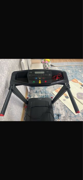 Продам беговую дорожку