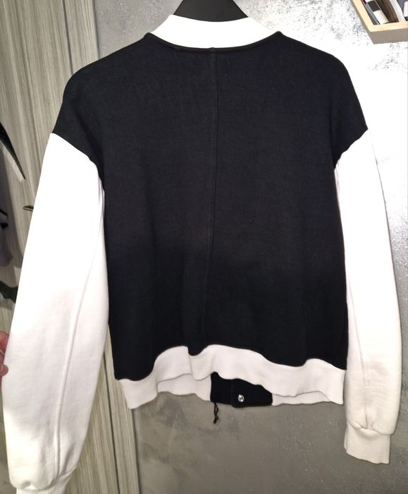 Geacă Pull&Bear ca nouă