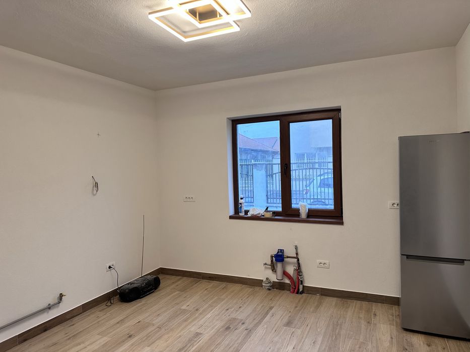 VANZARE  / CHIRIE  CASA  tip duex Dumbrăvița   zona Cora 0722865831