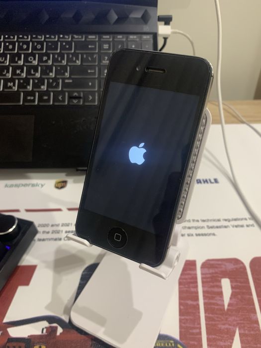 Кастом айфон 4с.