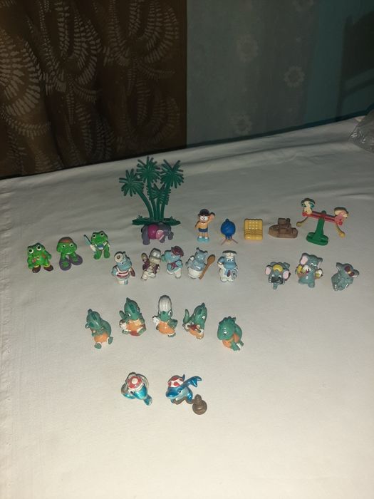 Киндер Игрушки 23шт и Бонус