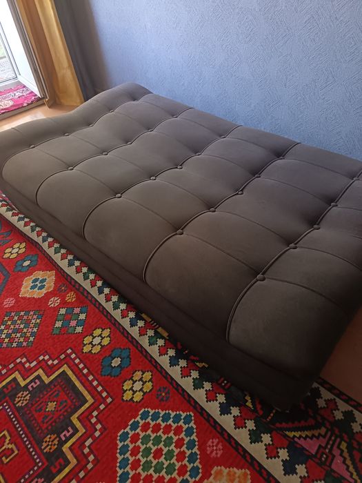 Продам диван в отличном состоянии