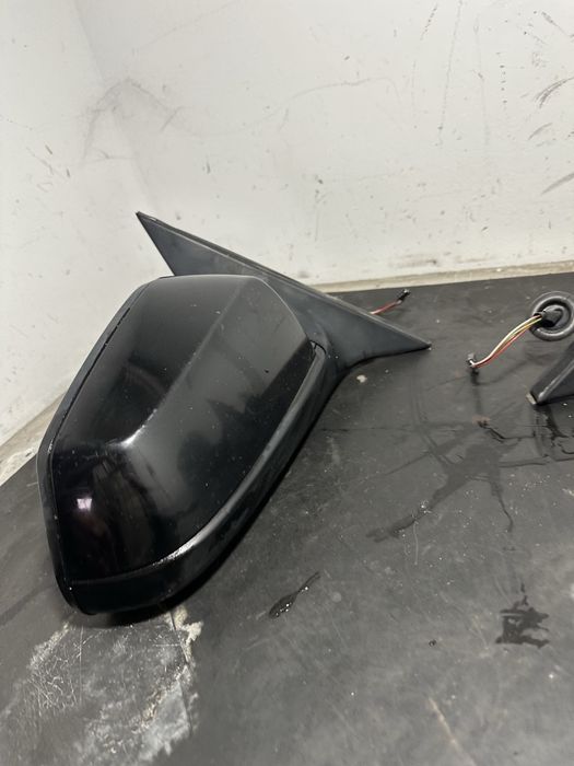 Oglinda stanga BMW seria 5 E60 E61 facelift F10 Oglinda dreapta BMW seria 5 E60  Stil F10 E61 facelift Oglinzi facelift BMW E60 E61