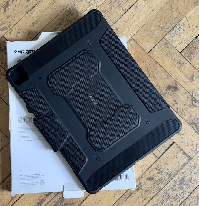 Spigen кайс за Ipad Pro 12.9  4та и 5та Генерация