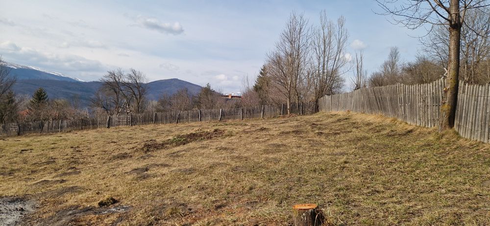 Inchiriez Spațiu Camping Valea Doftanei