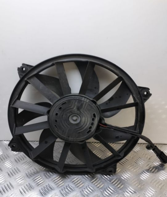 Electroventilator cod 988495h 988495h Peugeot 3008 prima generatie se