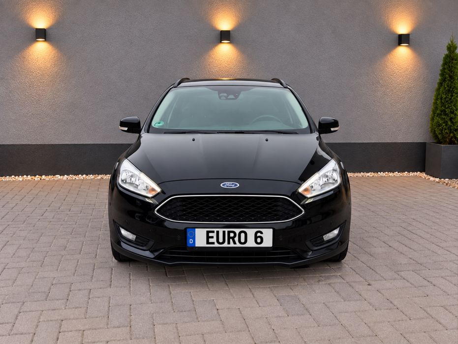 Ford Focus 2015/Euro 6/1.5 diesel/Parcheaza singura/ IMPECABILA