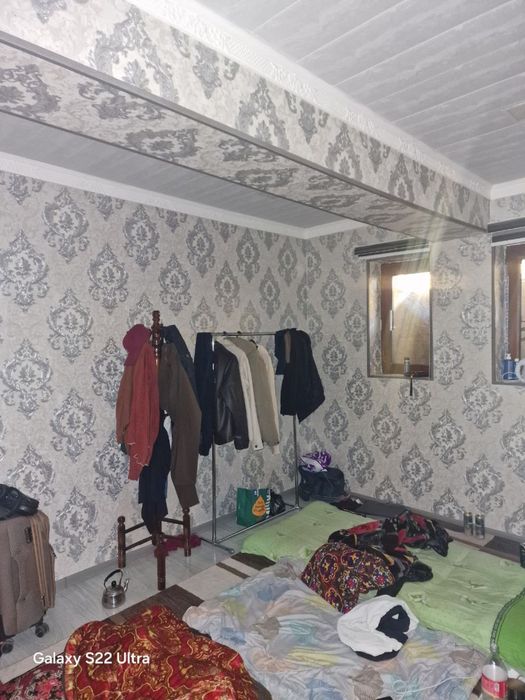 Сотилади нежилой соколни этаж срочна