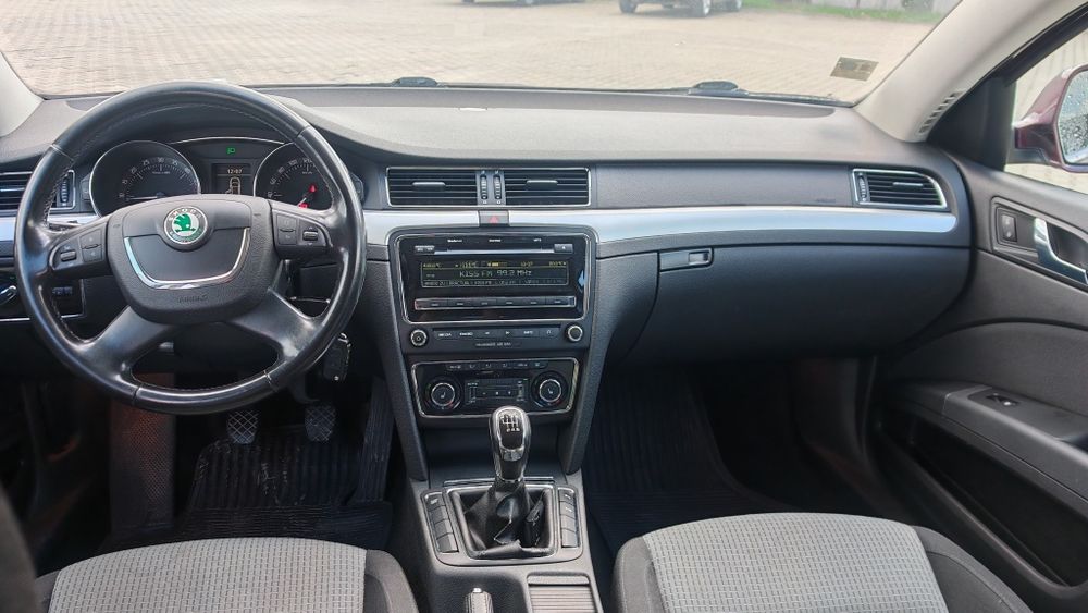 SKODA Superb 2009 — imagine 10