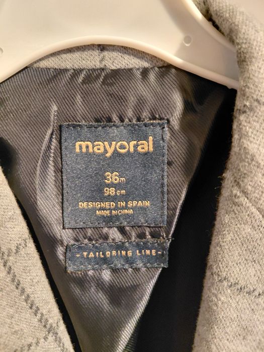Детско сако Mayoral 98см.