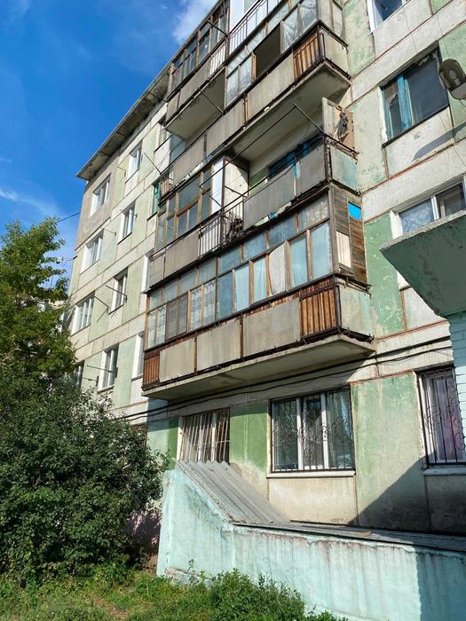 1 ком квартира в районе ЖД больницы