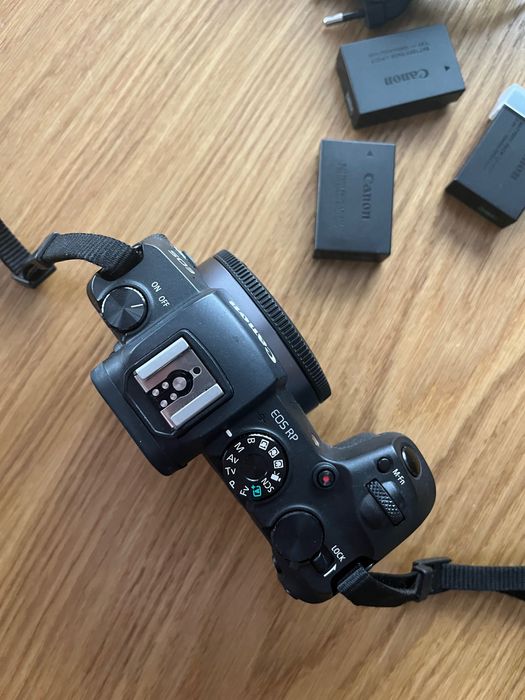 Фотоапарат Canon RP