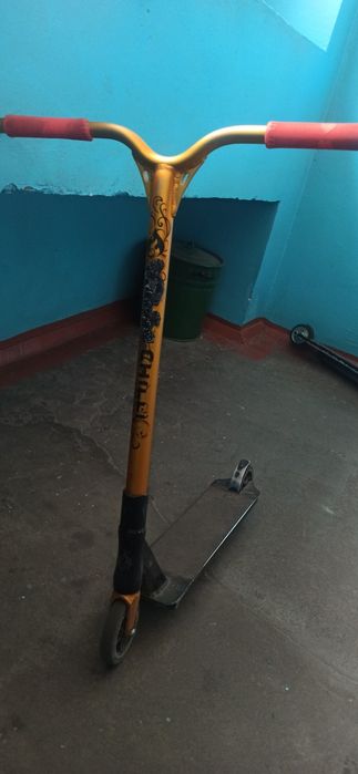 Трюковой самокат