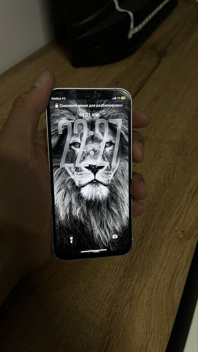 Iphone 12 mini + apple watche