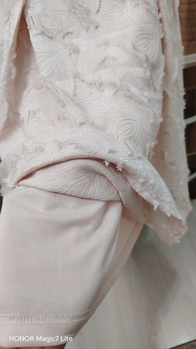 Rochie scurtă roz pudrat  H&M ,mărimea XS