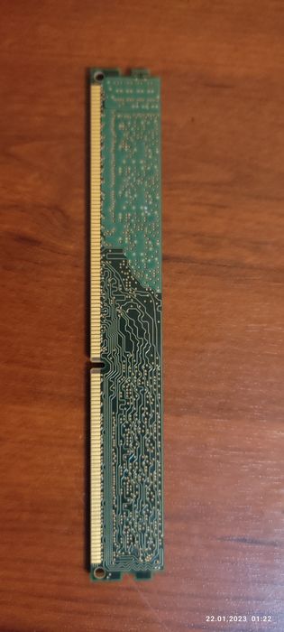 озу DDR 3  на 4 гб.