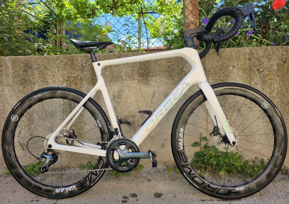 Карбонов Шосеен велосипед Orbea Orca 2x10 Tiagra Карбонови капли Valar Като нов