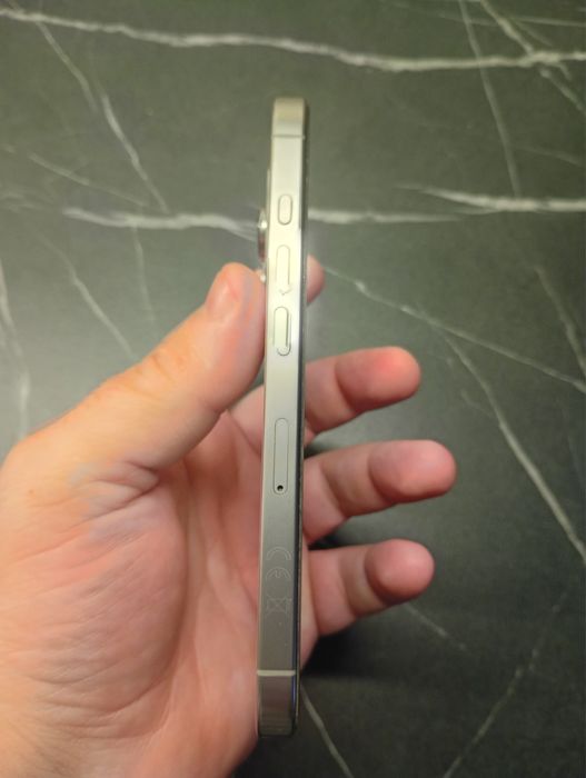 Iphone 16 PRO - 128 GB