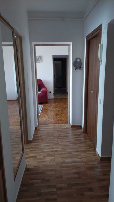Apartament 3 camere renovat de la 0 pret in euro!