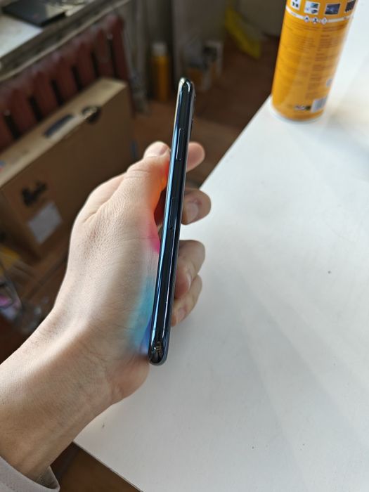 Продам iPhone 11 pro 64 Гб