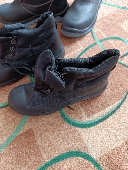 Продам рабочую обувь