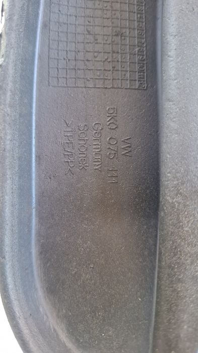 Оригинални предни калобрани за Golf VI -Golf VI Variant