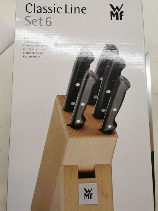 Комплект ножове  със стойка   6 части WMF