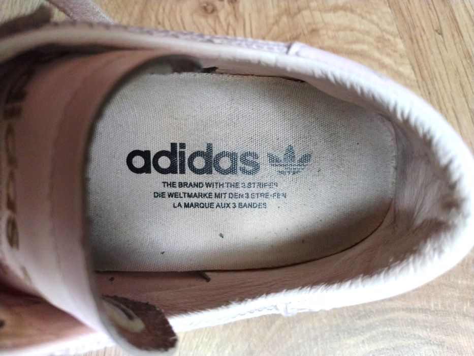 Adidas - дамски кожени маратонки №39