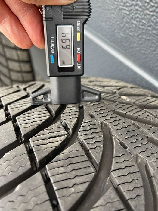jante jaguar i pace 18 inch cu anvelope iarna michelin, senzori presiune
