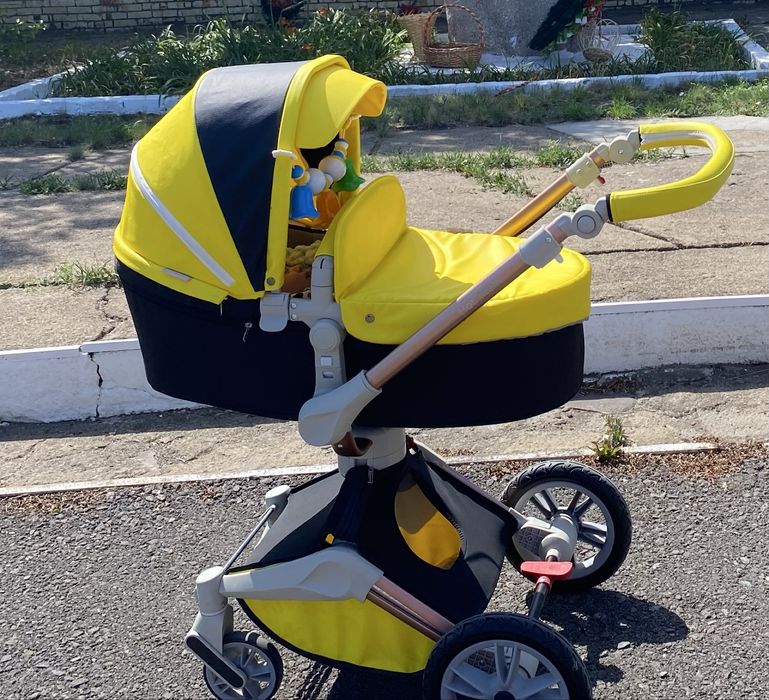 Продам Коляску 2 в 1