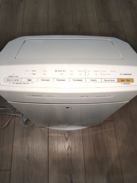 Продам увлажнитель очиститель воздуха