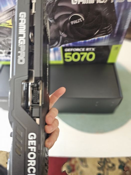Продам GEFORCE RTX 5070
