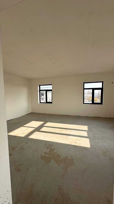 Участка сотилади