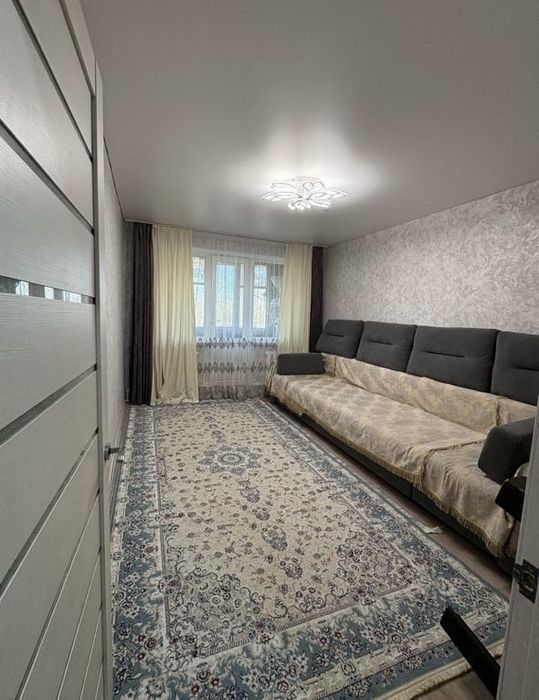 Продаю 2х комн квартиру
