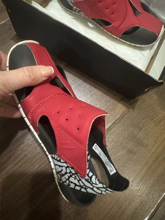 Сандали Jordan