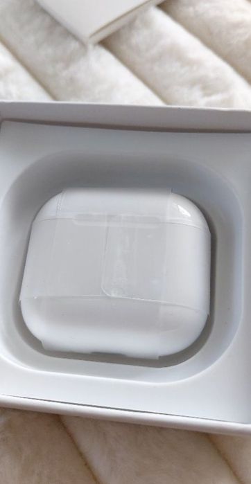 Air pods 4 (2024) ANC