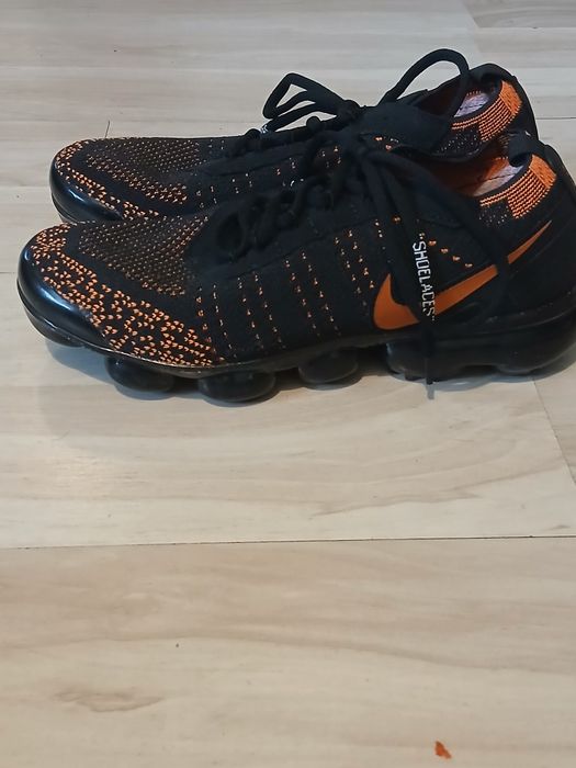 Маратонки NIKE Намаление ШОК Цена