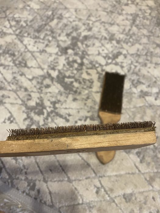 Продам щетки для шерсти!