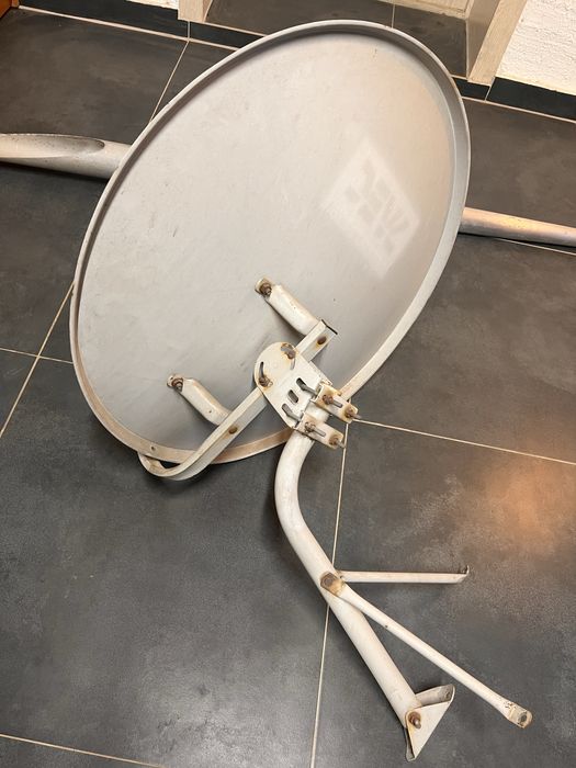 Продам спутниковую антенну SVEC